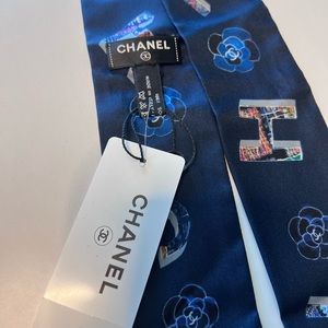CHANEL silk Twilly scarf